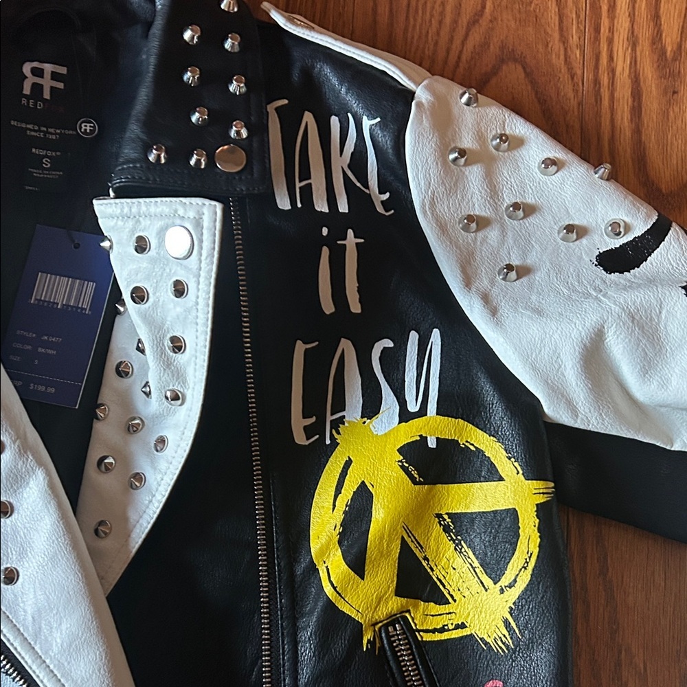 NWT RedFox Black White Graffiti Studded Moto Cropped Faux Leather Jacket Size S - Picture 5 of 14